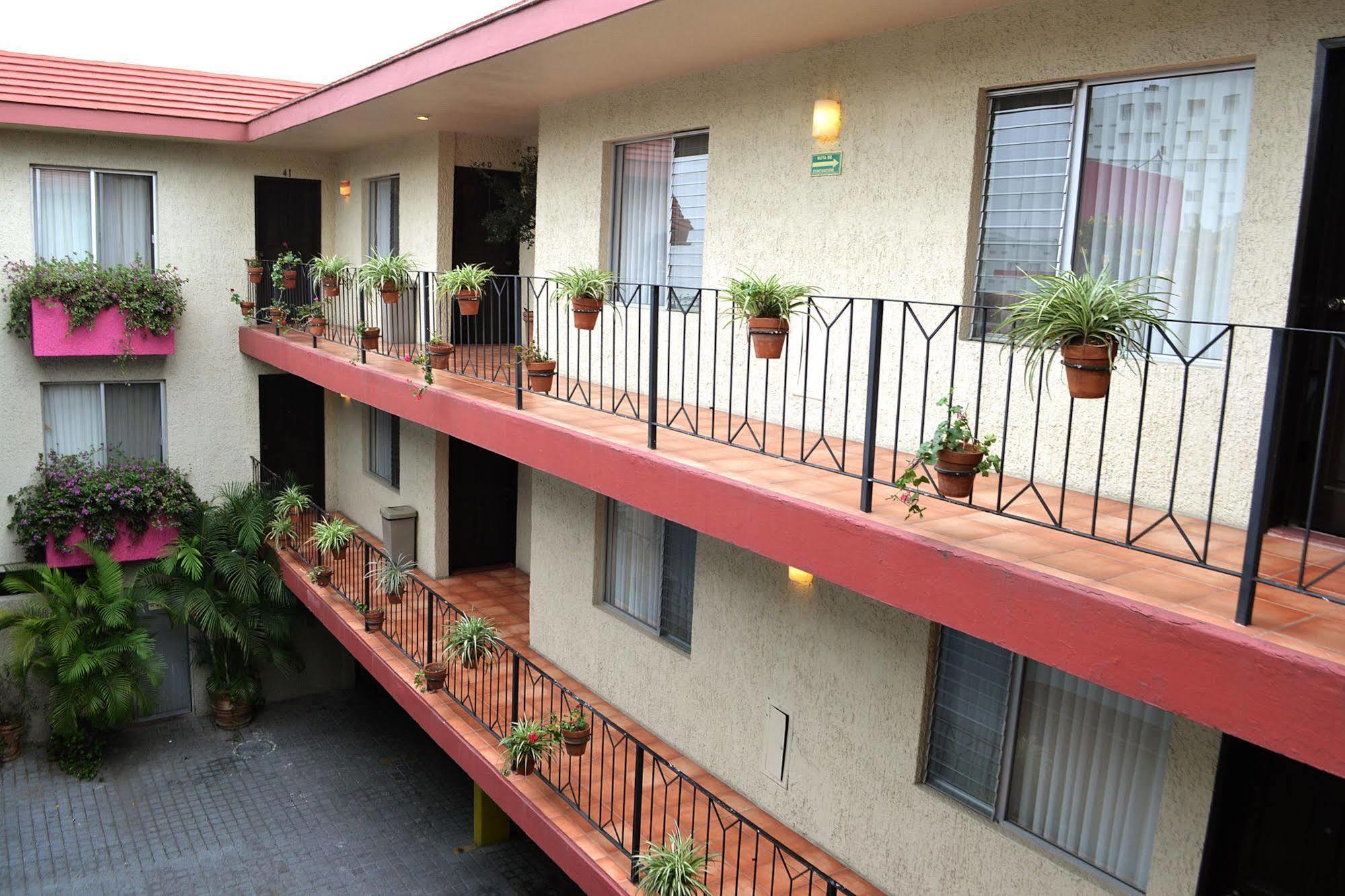 Hotel Villa Del Sol Expo Guadalajara Exterior foto