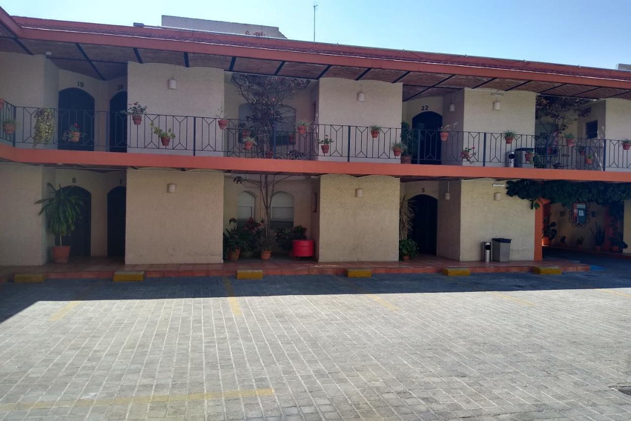Hotel Villa Del Sol Expo Guadalajara Exterior foto